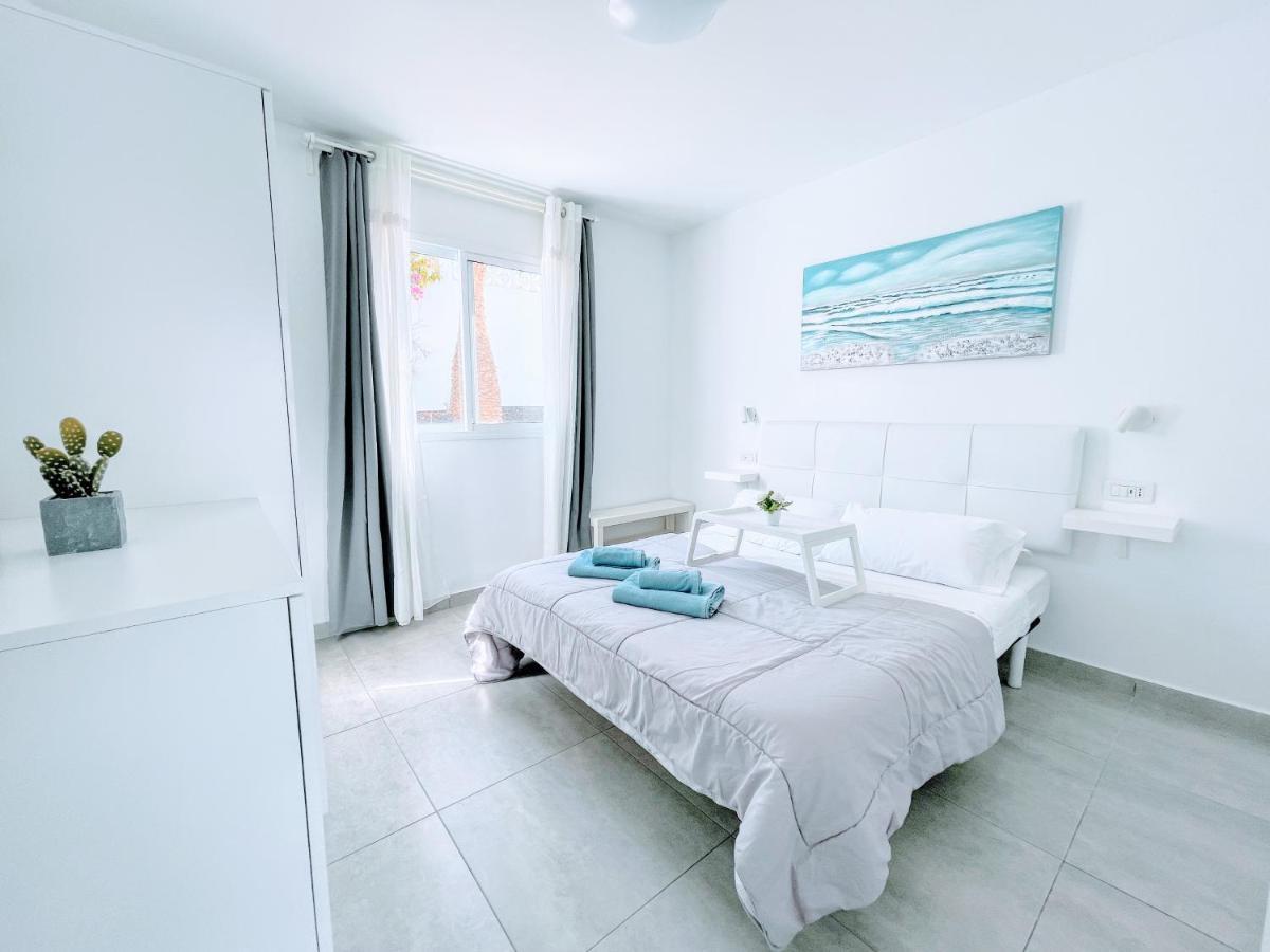 Blue Island Pool View & Wi-Fi By Irent Fuerteventura Apartment Corralejo Exterior foto