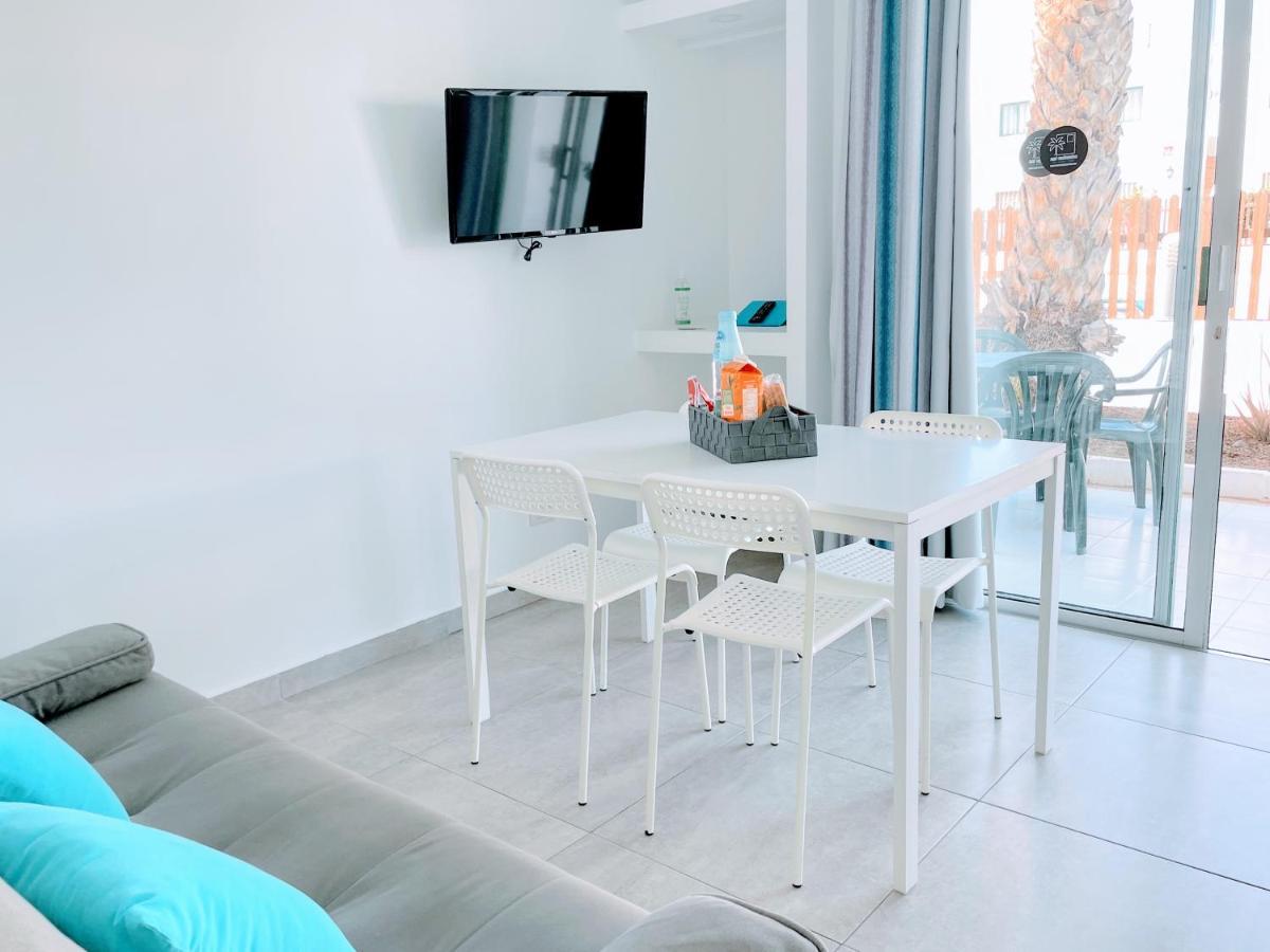 Blue Island Pool View & Wi-Fi By Irent Fuerteventura Apartment Corralejo Exterior foto