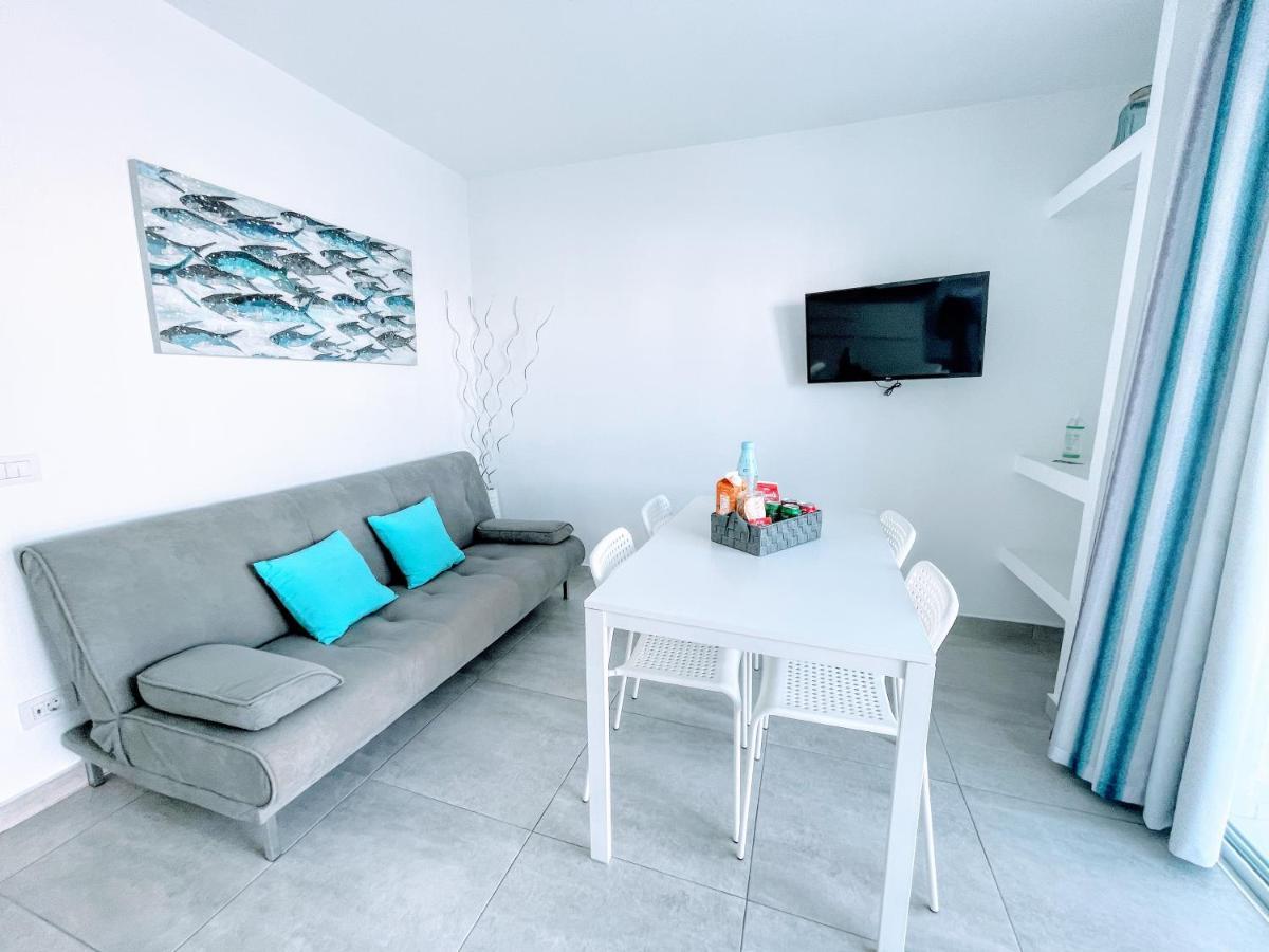 Blue Island Pool View & Wi-Fi By Irent Fuerteventura Apartment Corralejo Exterior foto